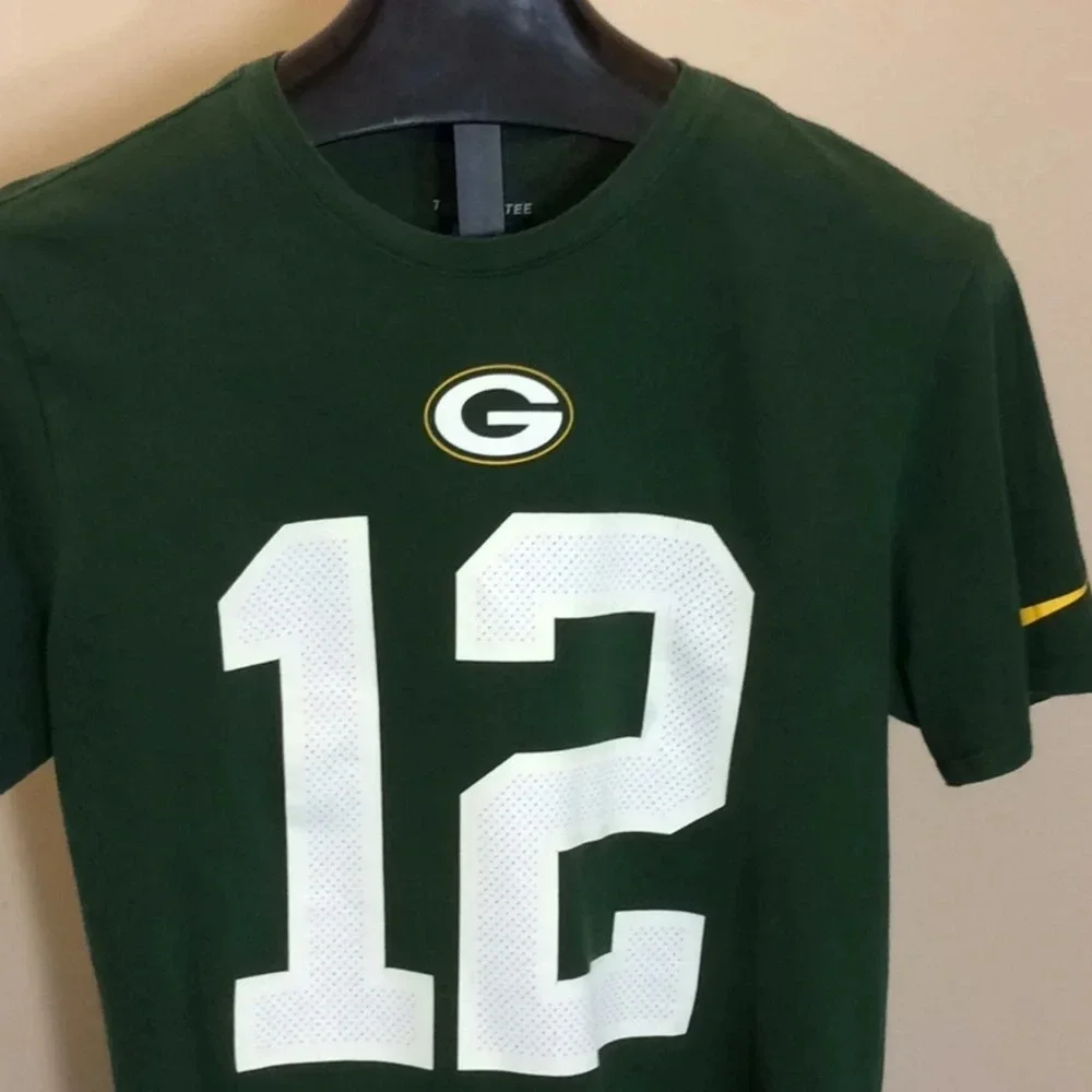Nike NFL Green Bay Packers Aaron Rogers 12 T-Shirt - Picture 2 of 8